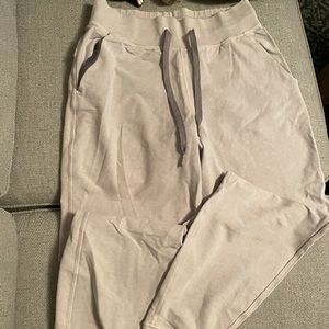 Lululemon joggers